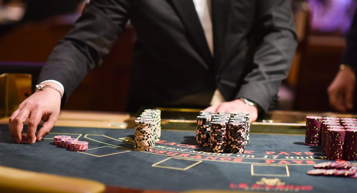 Super Easy Ways To Handle Your Extra Online Casino