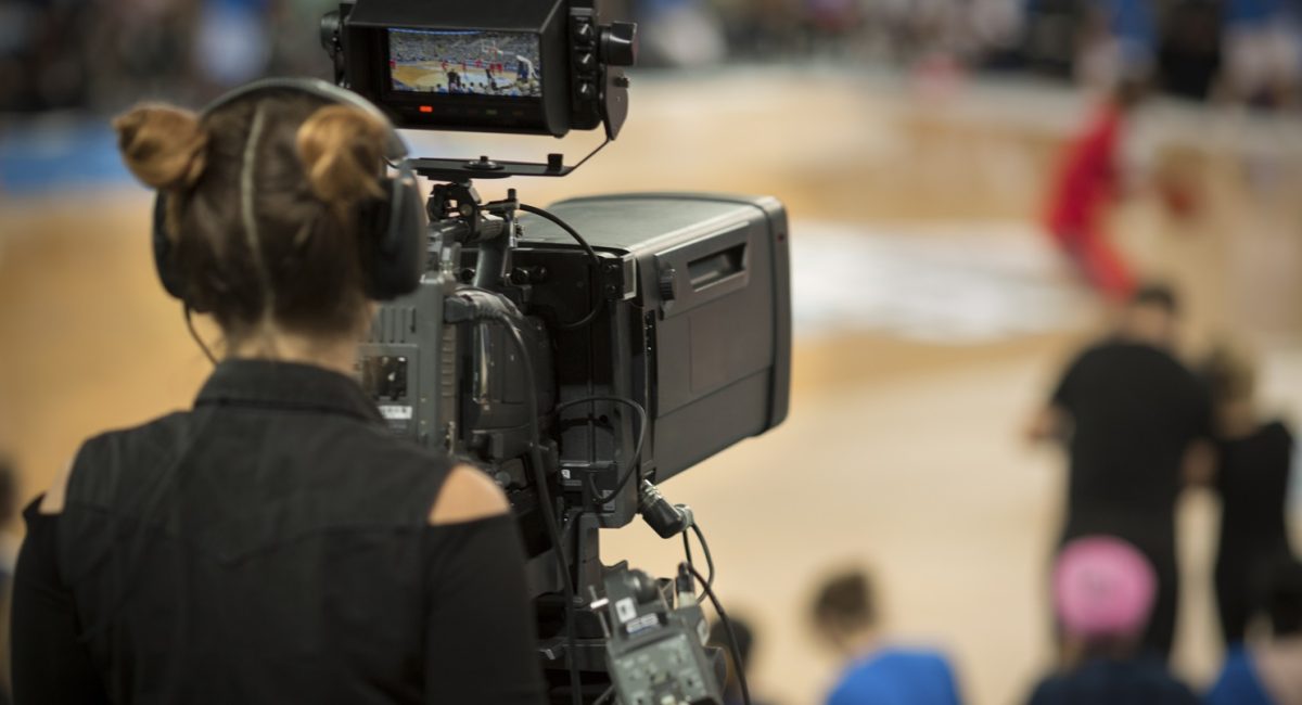 Capturing the Action The Camera’s Role in Sports Broadcasting